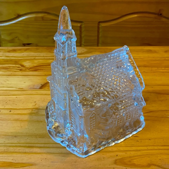 Heartland Valley Glass Christmas Village Church - Picture 2 of 7